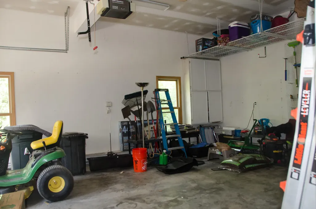 9 Booker Road Belgrade ME 04917
