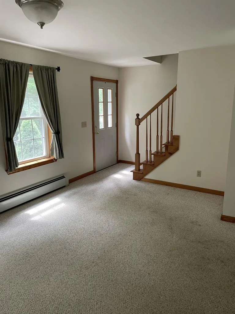 75 Farmview Lane Freeport ME 04032