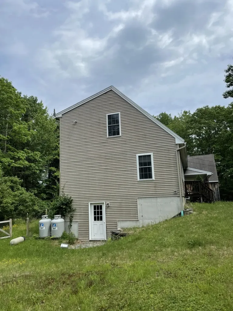 75 Farmview Lane Freeport ME 04032