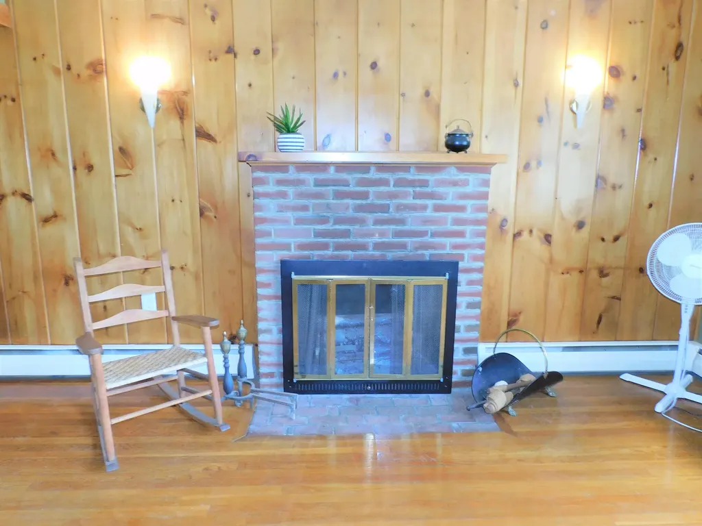 974 N Main Street Brewer ME 04412