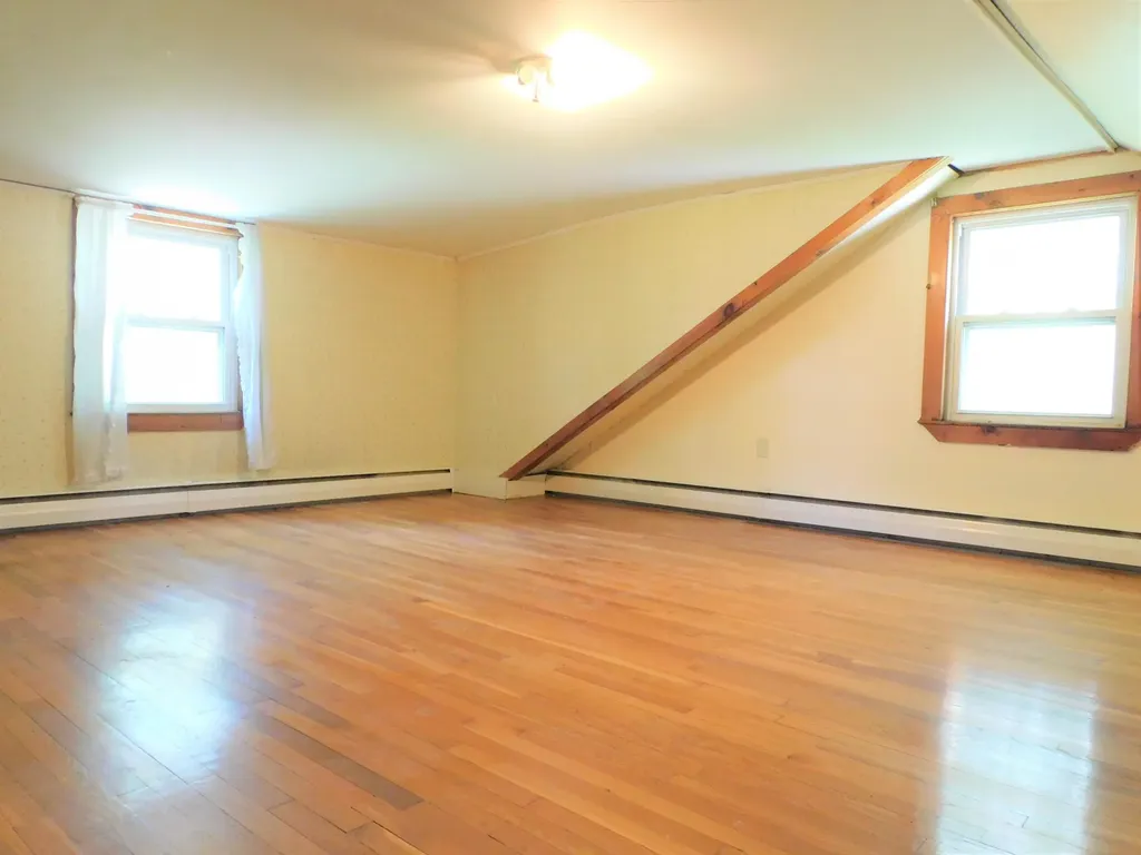 974 N Main Street Brewer ME 04412