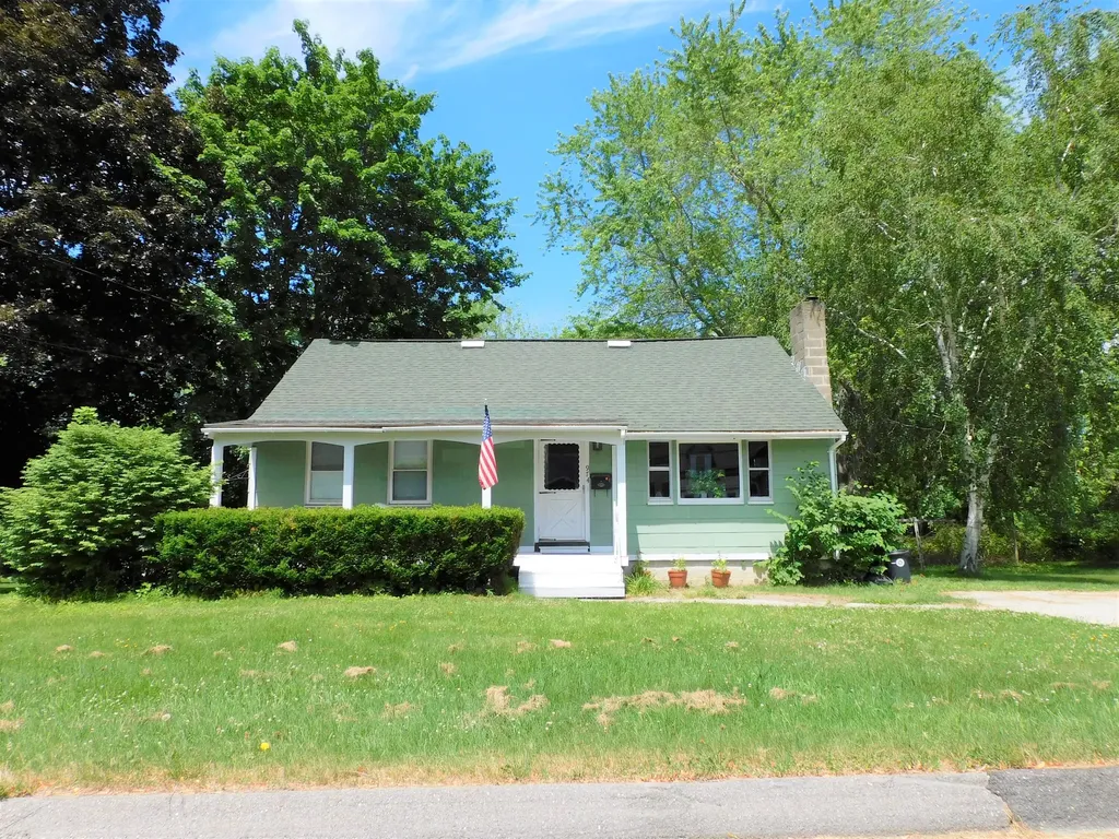 974 N Main Street Brewer ME 04412