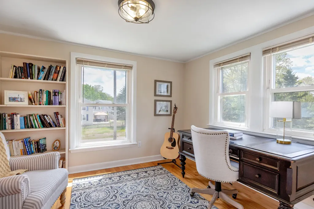 42 Emanual Drive Brunswick ME 04011