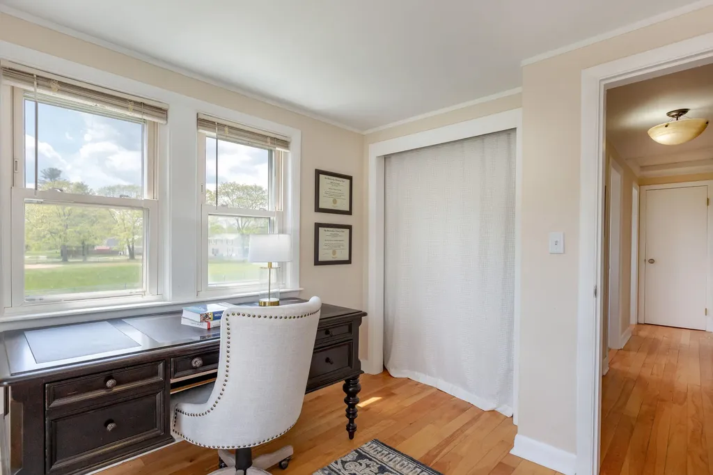 42 Emanual Drive Brunswick ME 04011