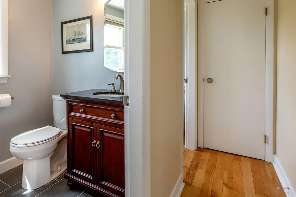 42 Emanual Drive Brunswick ME 04011