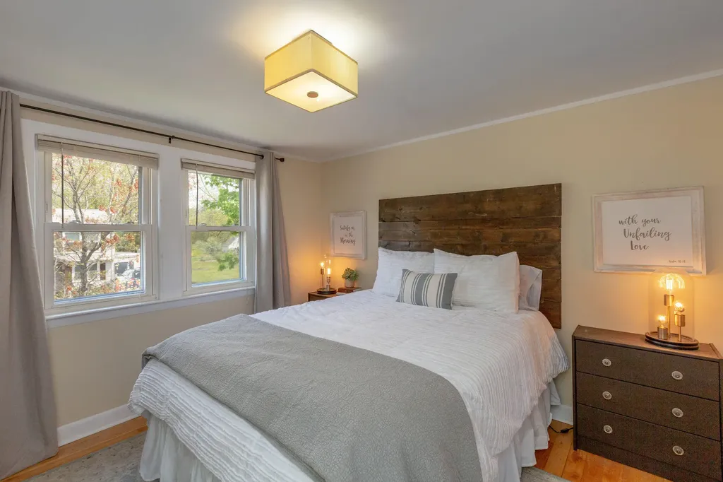 42 Emanual Drive Brunswick ME 04011