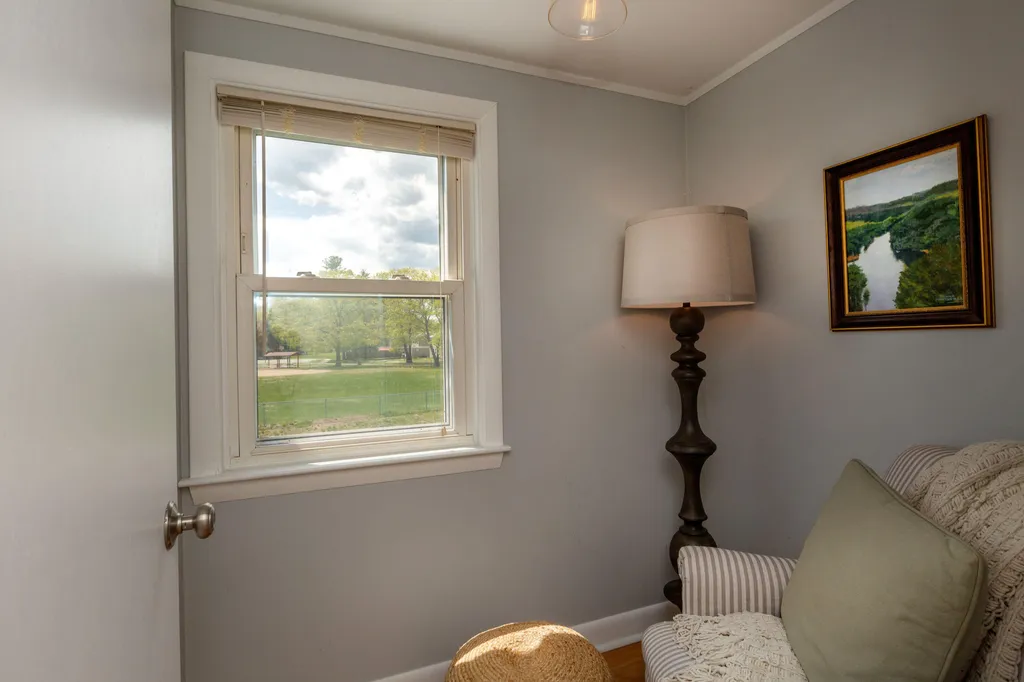 42 Emanual Drive Brunswick ME 04011