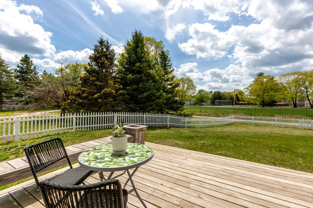 42 Emanual Drive Brunswick ME 04011
