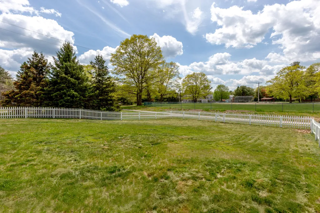 42 Emanual Drive Brunswick ME 04011