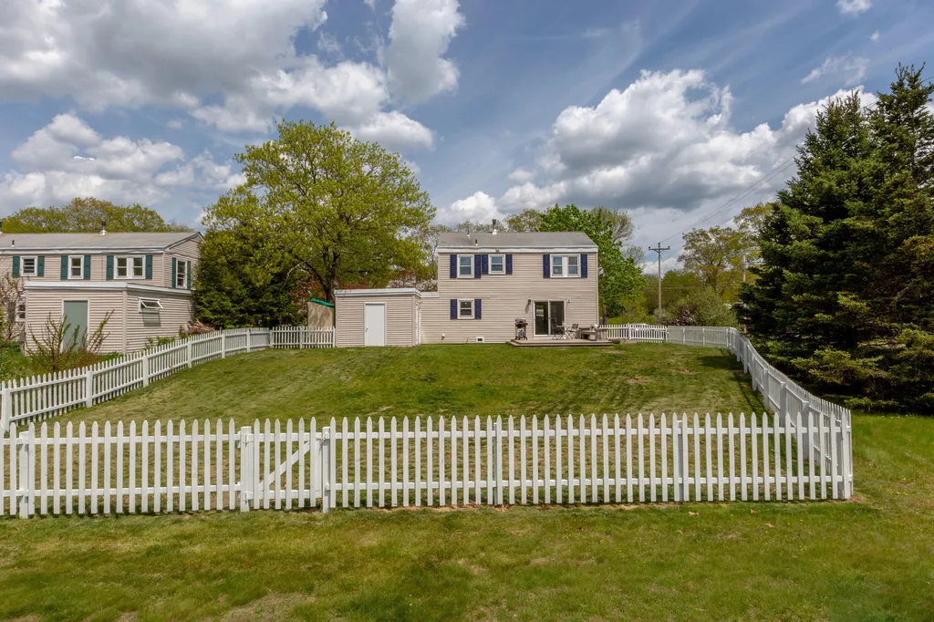 42 Emanual Drive Brunswick ME 04011