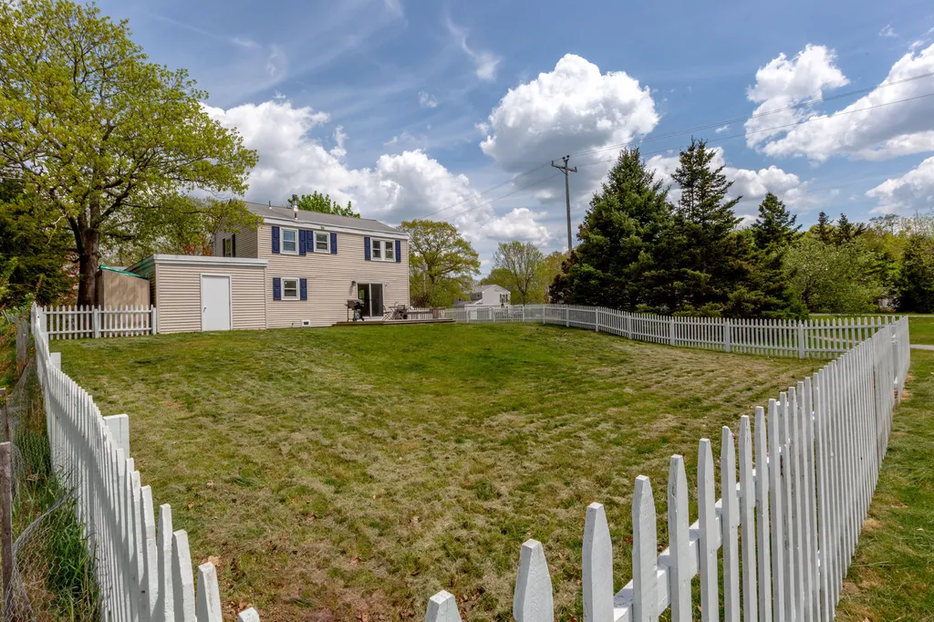42 Emanual Drive Brunswick ME 04011