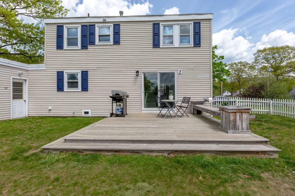 42 Emanual Drive Brunswick ME 04011