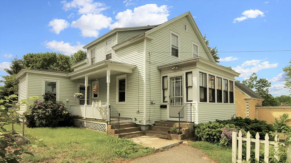 63 High Street Sanford ME 04073