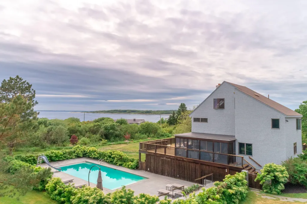 18 Angell Point Road Cape Elizabeth ME 04107