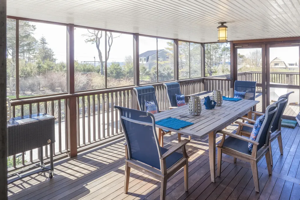 18 Angell Point Road Cape Elizabeth ME 04107