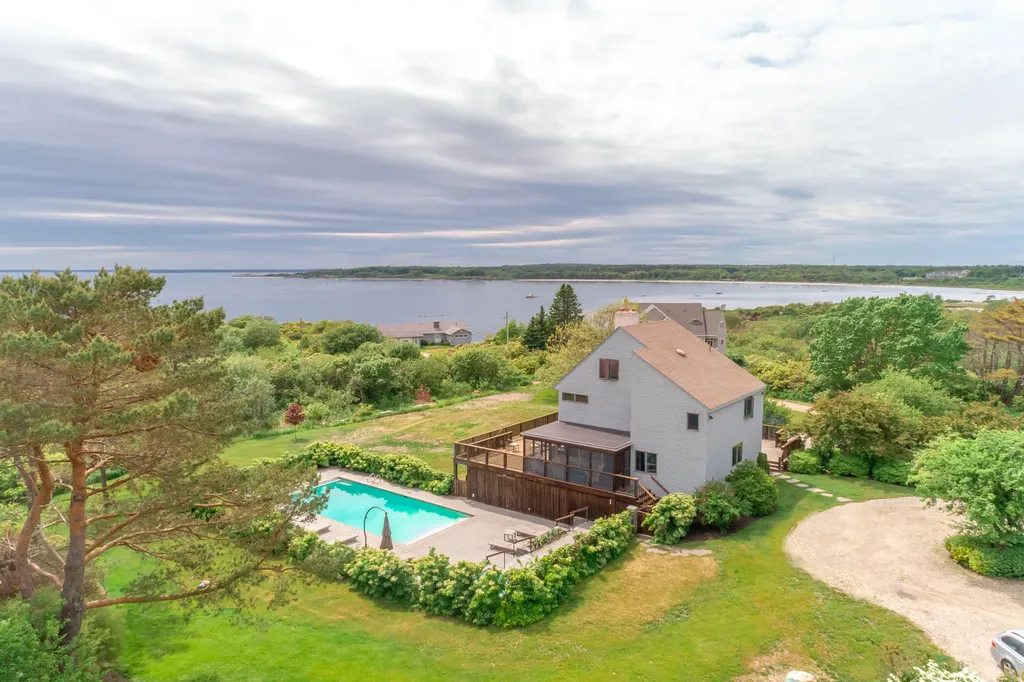 18 Angell Point Road Cape Elizabeth ME 04107