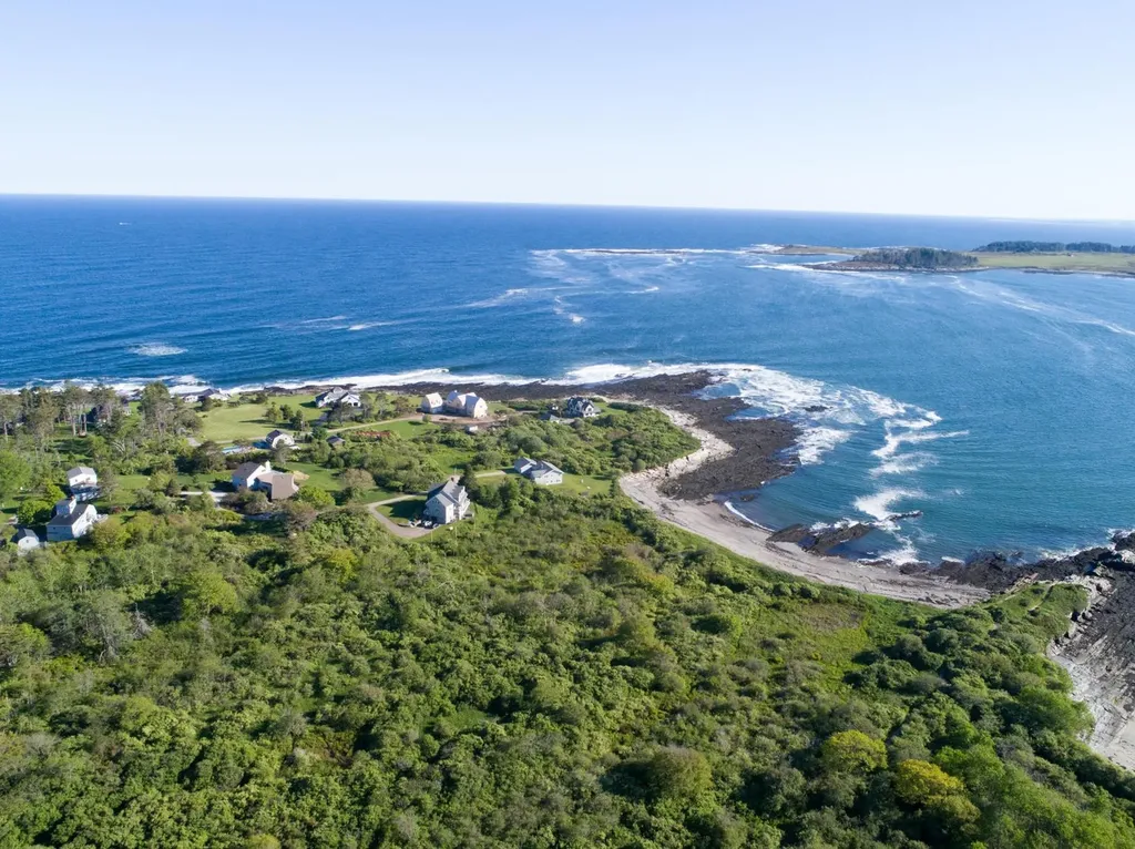 18 Angell Point Road Cape Elizabeth ME 04107