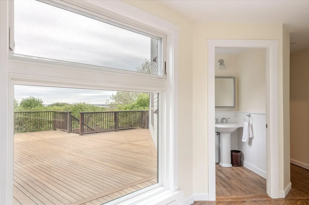 18 Angell Point Road Cape Elizabeth ME 04107