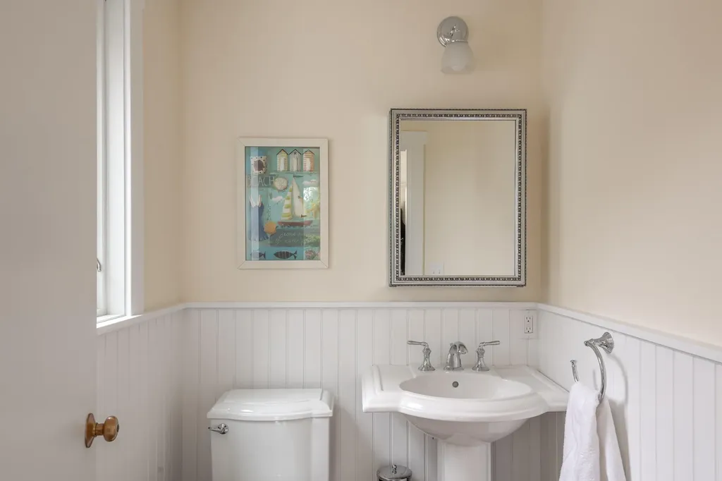 18 Angell Point Road Cape Elizabeth ME 04107