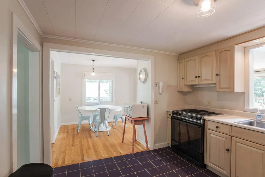 42 Highland Avenue Ogunquit ME 03907