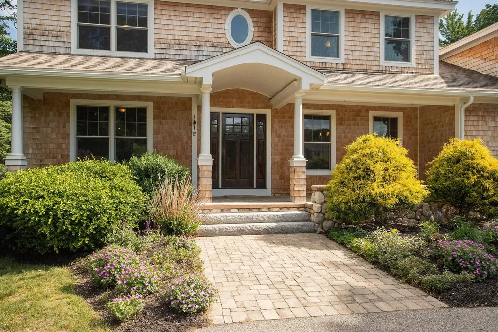 15 Boban Street York ME 03909