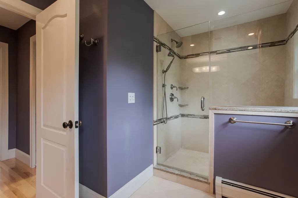 15 Boban Street York ME 03909