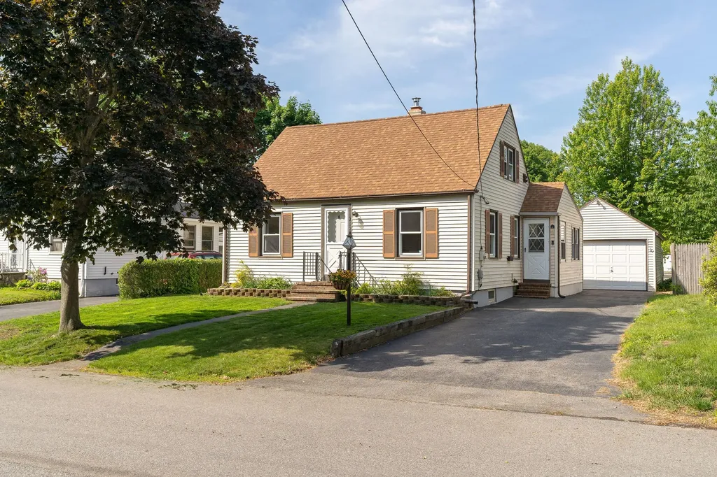 104 Lexington Avenue Portland ME 04103