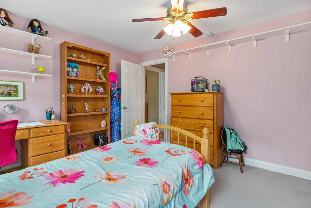 1369 Tatnic Road Wells ME 04090