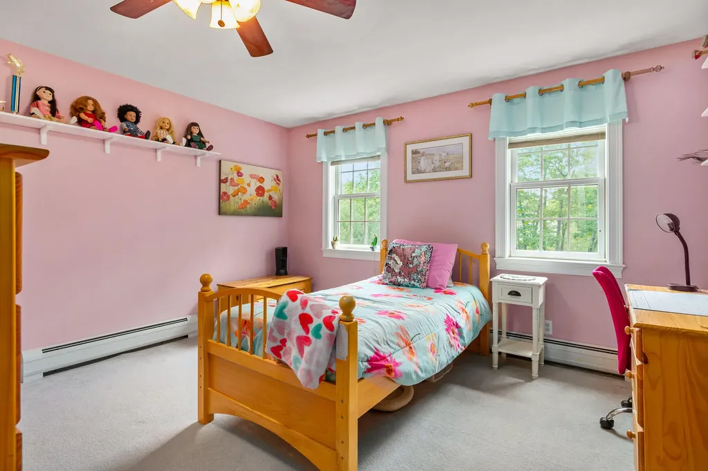1369 Tatnic Road Wells ME 04090