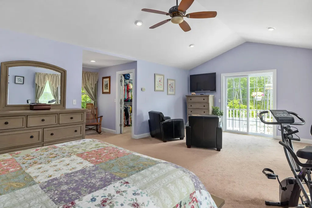 1369 Tatnic Road Wells ME 04090