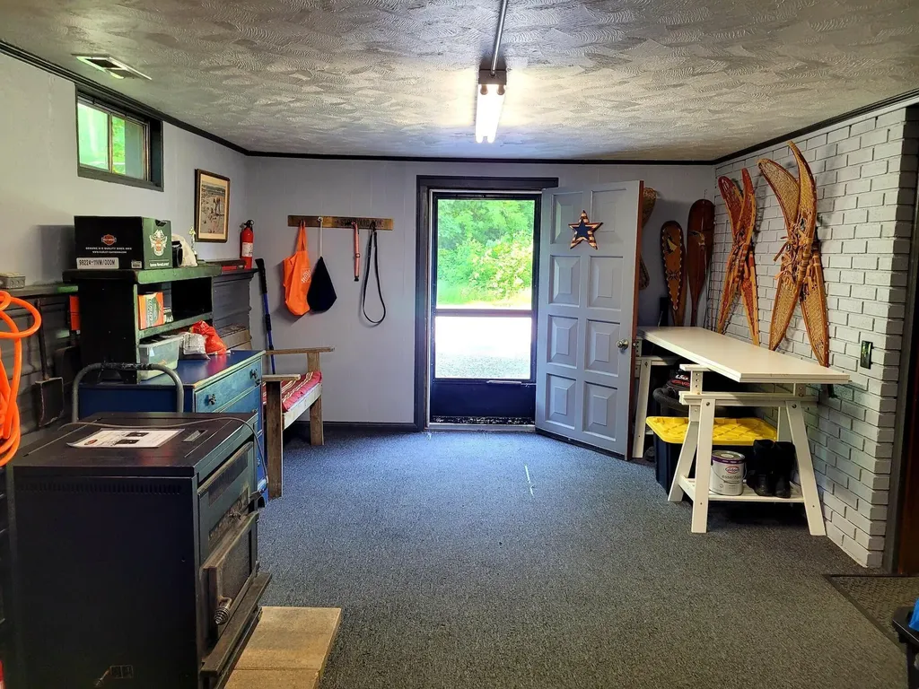 4 Bizier Street Winslow ME 04901