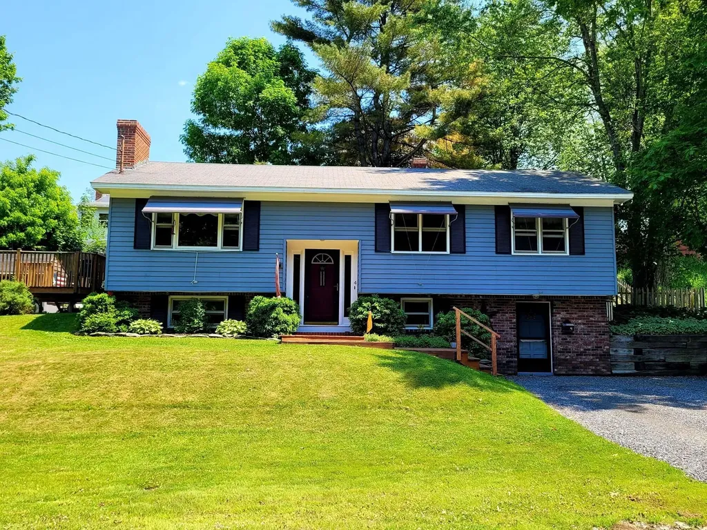 4 Bizier Street Winslow ME 04901