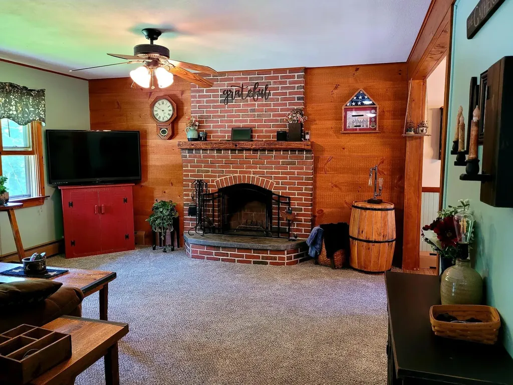 4 Bizier Street Winslow ME 04901