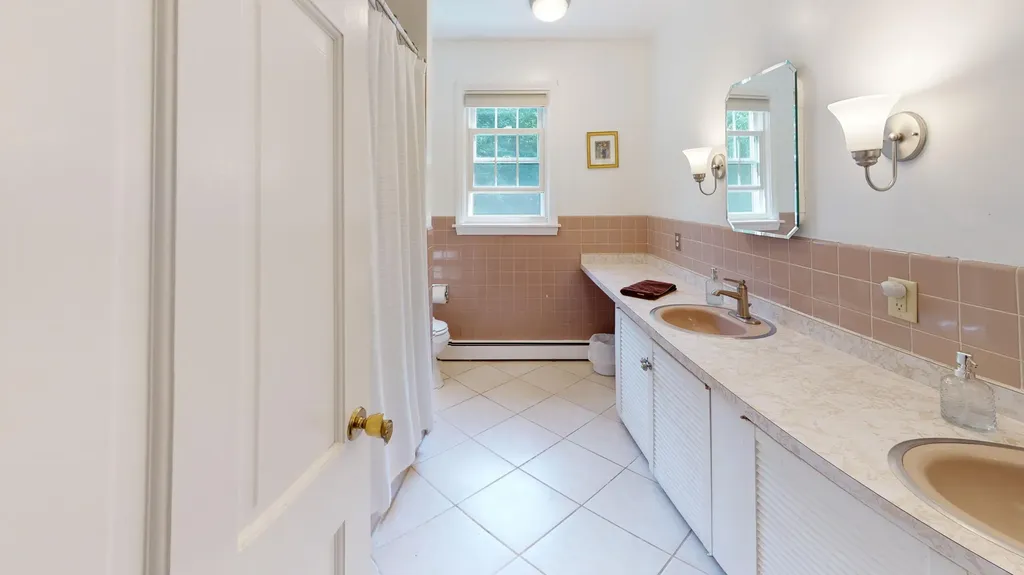 268 Montello Street Lewiston ME 04240