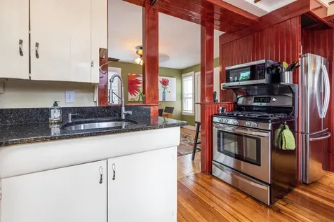40 Myrtle Avenue South Portland ME 04106