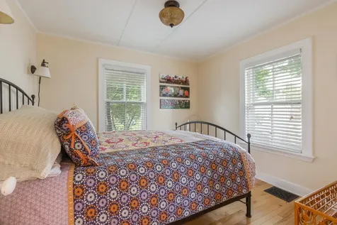 40 Myrtle Avenue South Portland ME 04106