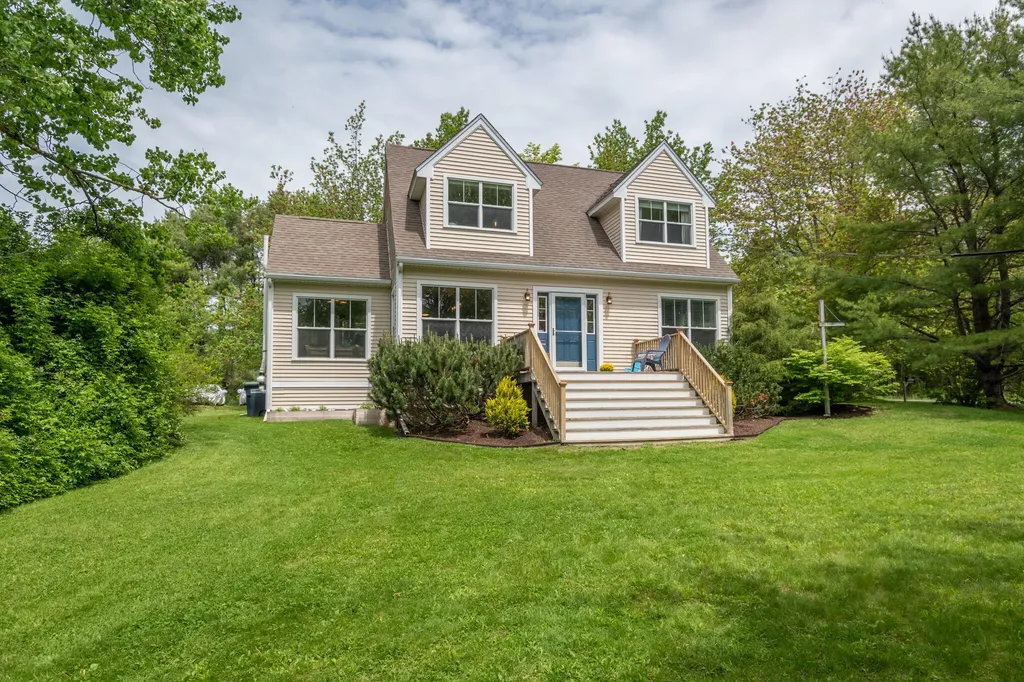48 Black Road S Searsport ME 04974