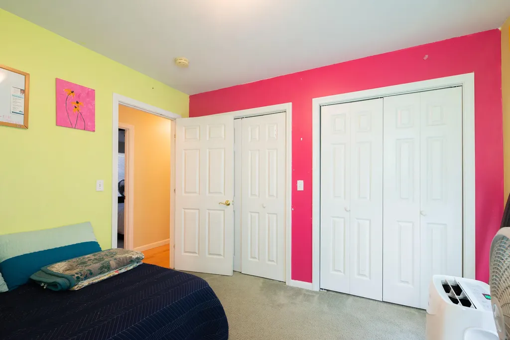 6 Mccue Lane Berwick ME 03901