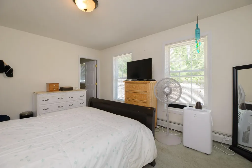 6 Mccue Lane Berwick ME 03901