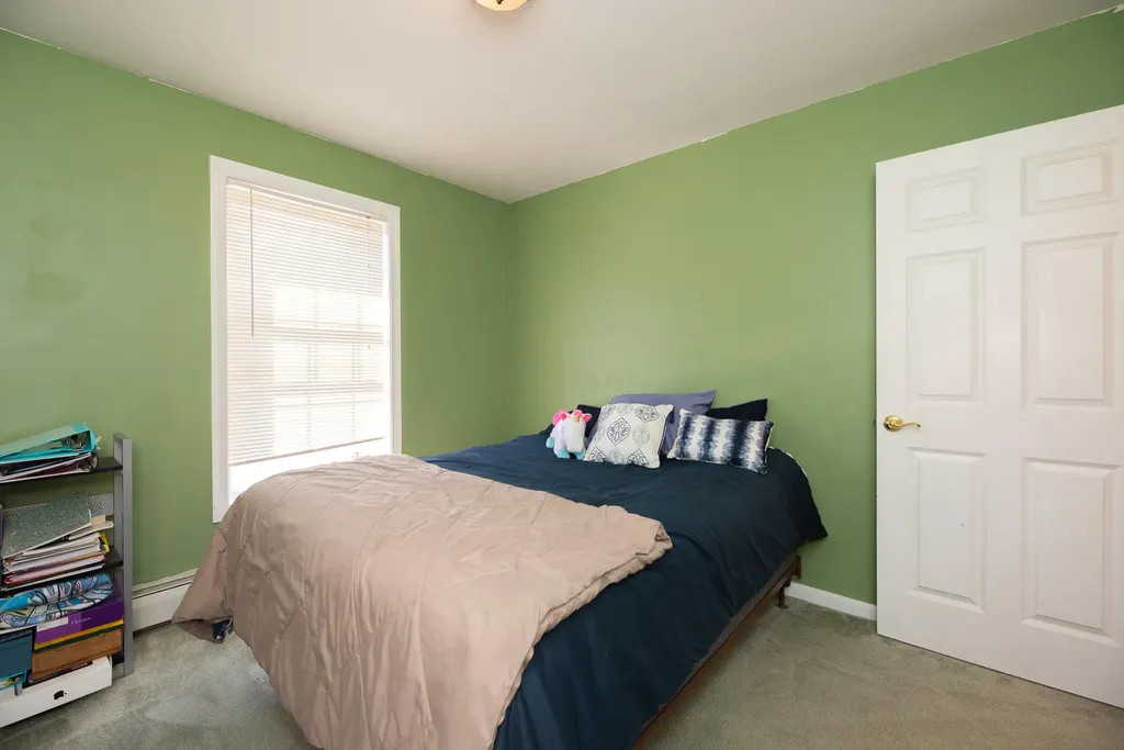 6 Mccue Lane Berwick ME 03901