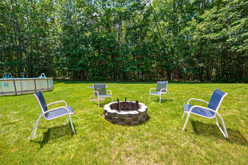 22 Remington Way Kennebunk ME 04043