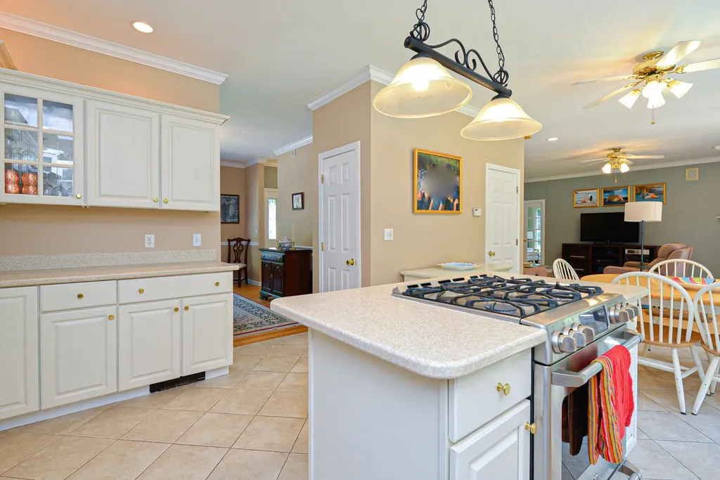 22 Remington Way Kennebunk ME 04043