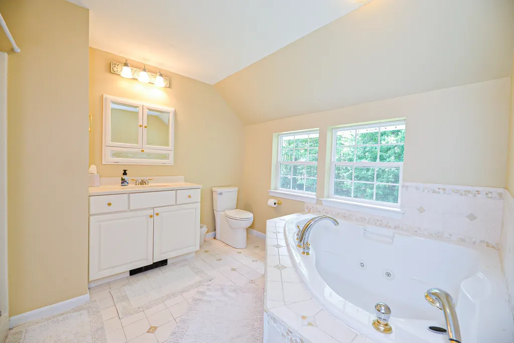 22 Remington Way Kennebunk ME 04043