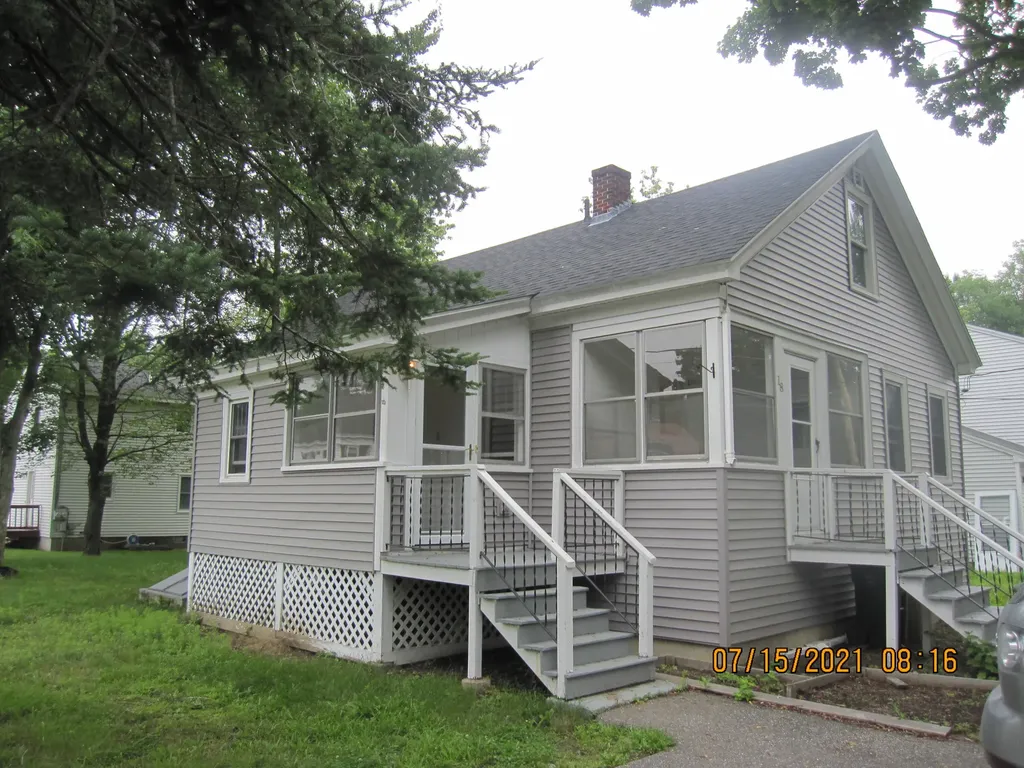 18 Rumery Street Saco ME 04072