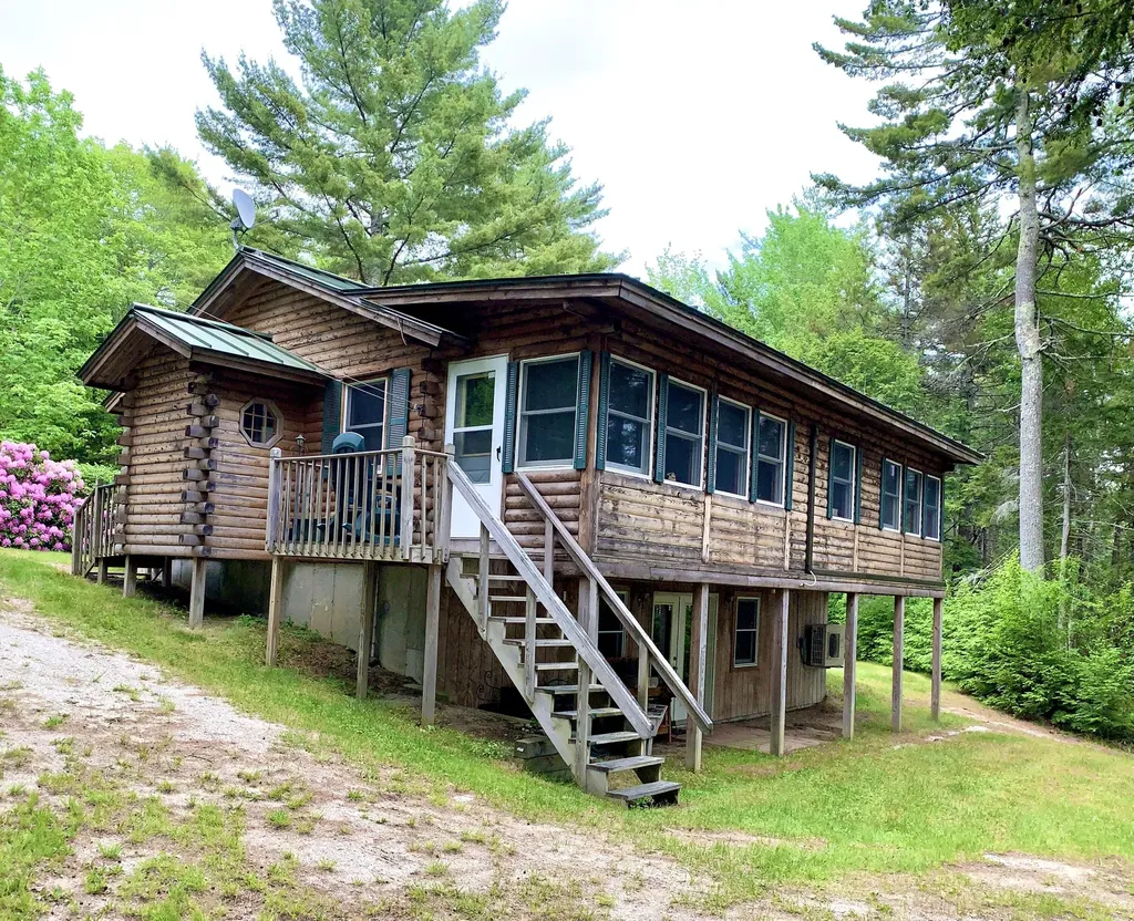 176 Long Point Way Orland ME 04472