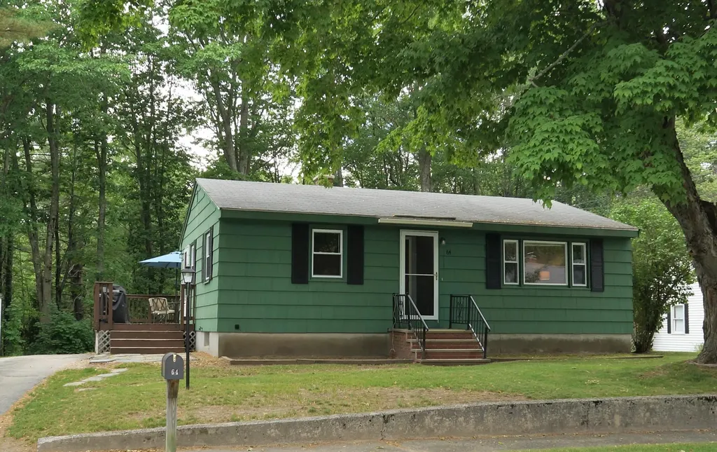 64 Puritan Drive Westbrook ME 04092