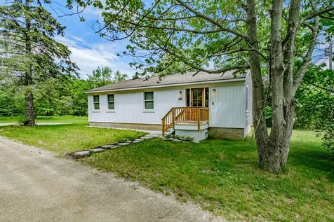 1038 Ocean Avenue Portland ME 04103