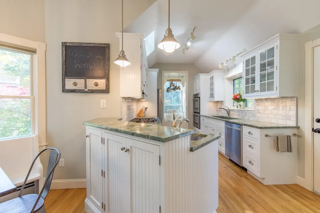 70 Cottage Park Road Portland ME 04103