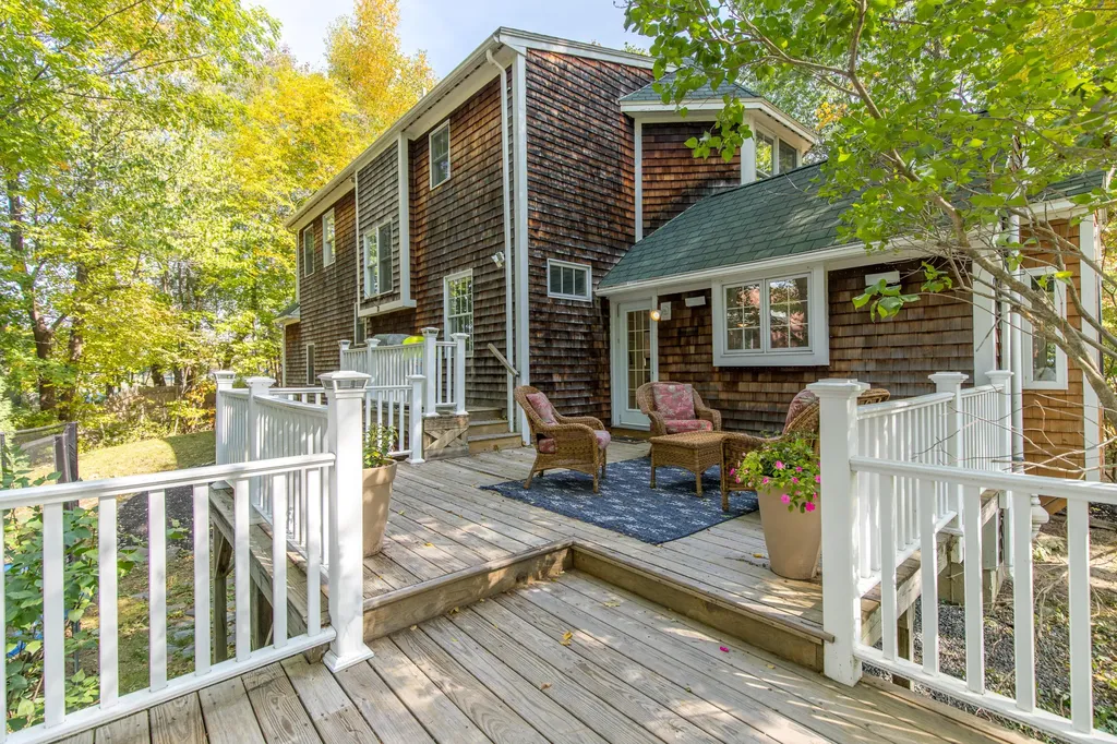 70 Cottage Park Road Portland ME 04103