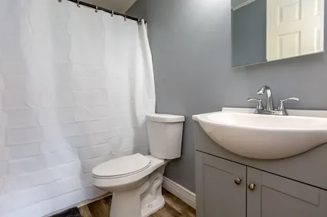 3 Hillside Circle Gardiner ME 04359